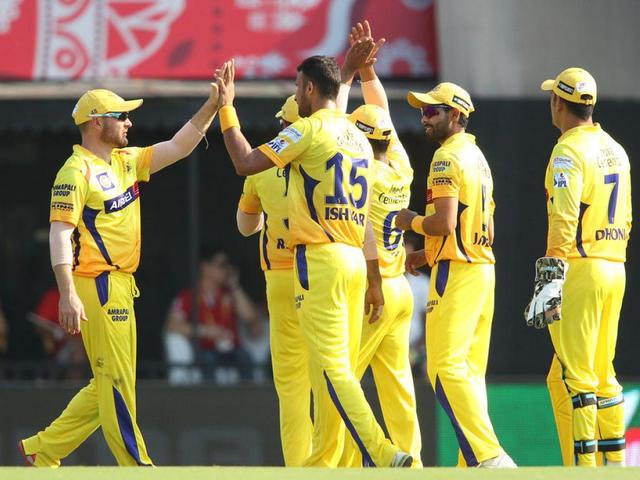 IPL: पंजाब को 7 विकेट से हराकर टॉप पर पहुंची चेन्नई IPL LIVE
