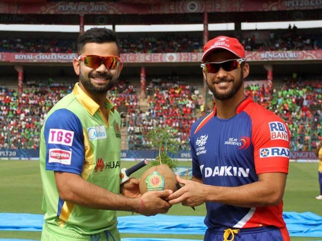 पर्यावरण बचाओ मुहीम के साथ आज हरे रंग में उतरी RCB की टीम IPL_Royal Challengers Bangalore_Green Revolution_Virat Kohli_JP Duminy_Delhi Daredevils_