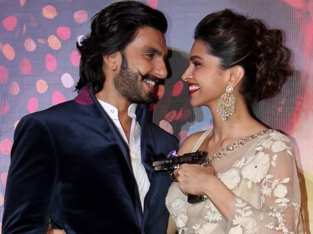मैं शादी के लिए अभी तैयार नहीं हूं: दीपिका पादुकोण Ranveer Singh wants to settle down, but Deepika Padukone isn’t ready!