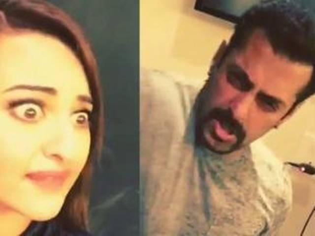 सलमान खान का Dubsmash हुआ वायरल, सोनाक्षी ने दिया साथ SALMAN Dubsmash