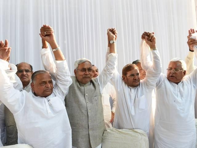 जनता परिवार: नीतीश ने मुलायम सिंह से मिलकर लालू यादव की शिकायत की janta pariwar_lalu_nitish