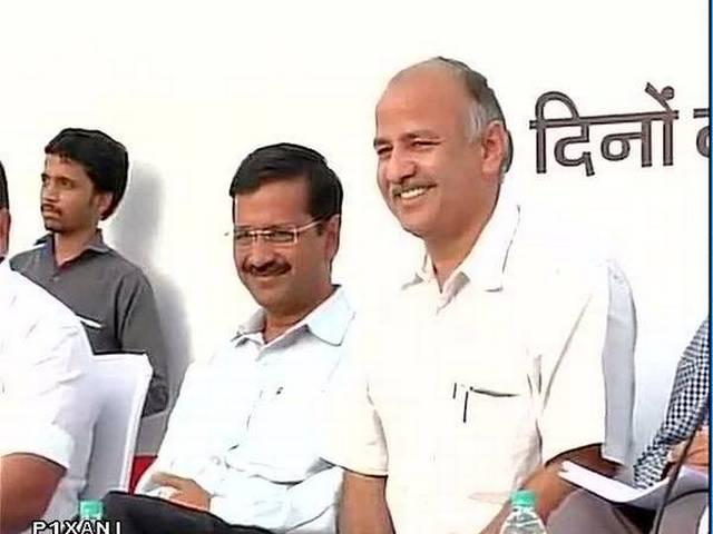 सरकारी स्कूलों में और अधिक शिक्षकों की भर्ती की जाएगी: मनीष सिसोदिया manish sisodia