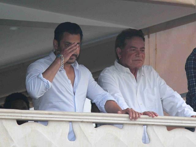 सलमान को दुबई जाने के लिए हाई कोर्ट से मिली अनुमति Salman gets HC’s permission to go to Dubai