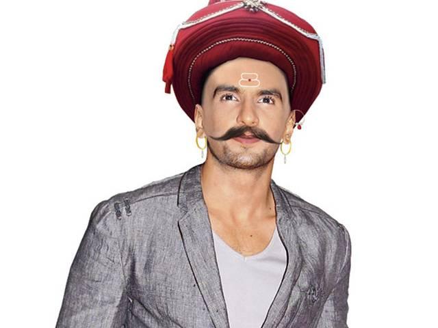 'बाजीराव मस्तानी' में अपने किरदार को यादगार बनाने के लिए खून पसीना एक कर रहे हैं रणबीर Ranveer Singh