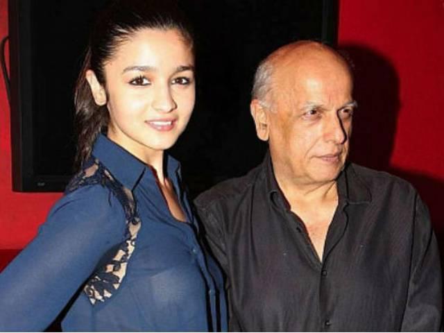 अपनी उपलब्धियों को लेकर खौफ में नहीं है आलिया: महेश भट्ट ALIA BHATT