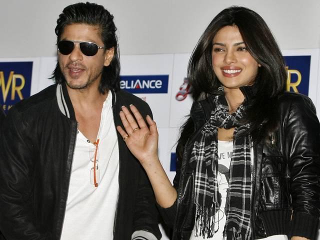शाहरुख, प्रियंका सोशल मीडिया के 'किंग', 'क्वीन' Shahrukh Khan, Priyanka Chopra are the King and Queen of the social media
