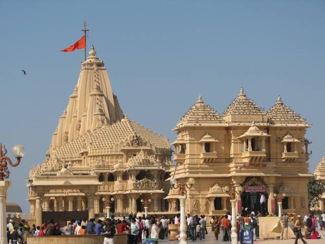 गुजरात के सोमनाथ मंदिर ट्रस्ट ने बनाए नये नियम, अब गैर हिंदू सीधे प्रवेश नहीं कर सकेंगे gujrat_somnath_temple