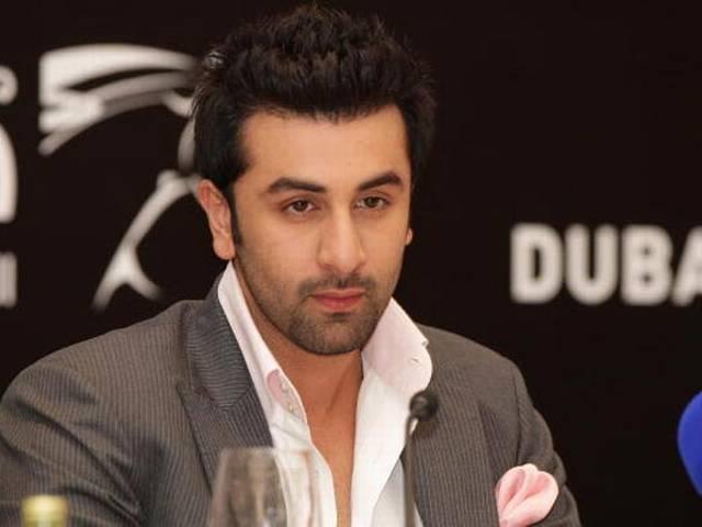 संजय दत्त का किरदार निभाना चुनौतीपूर्ण: रणबीर sanjay_dutt_ranbir_kapoor
