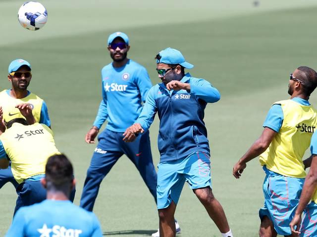 'टोटल क्रिकेट' की राह पर है टीम इंडिया: रवि शास्त्री Team India_Ravi Shastri_Total Cricket_Virat Kohli_Bangladesh Cricket team_