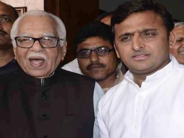 पत्रकार मर्डर केस पर राज्यपाल नाईक ने सीएम अखिलेश से की चर्चा UP_AKHILESH YADAV_RAM