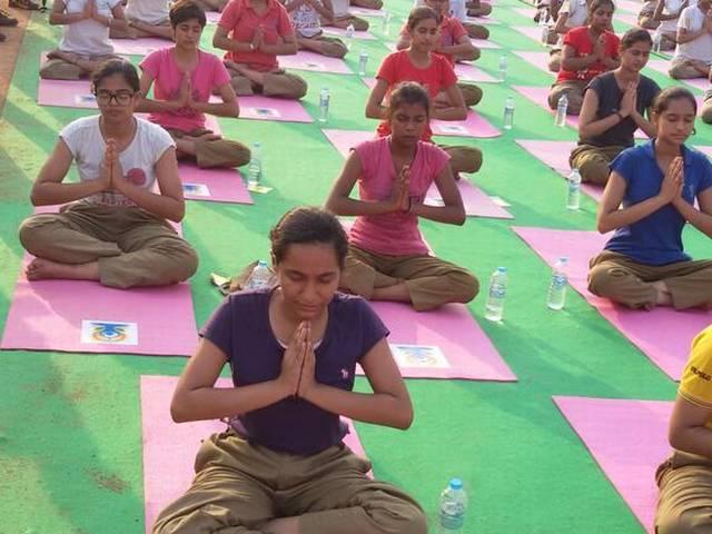 अंतरराष्ट्रीय योग दिवस की तैयारी के लिए आज राजपथ पर हुई फुल ड्रेस रिहर्सल rajpath_yoga_day