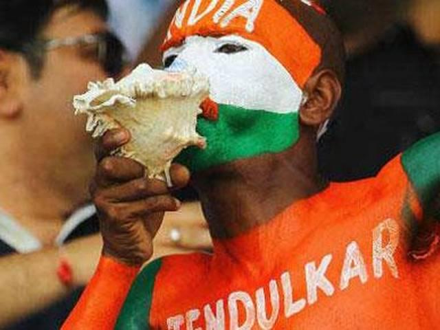 मैच के बाद ढाका में टीम इंडिया के मशहूर फैन सुधीर गौतम पर हमला india_bangladesh_indian_fan_was_attacked
