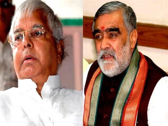 लालू का पलटवार, सोनिया के पैरों की धूल भी नहीं हैं चौबे LALOO ON CHAUEY