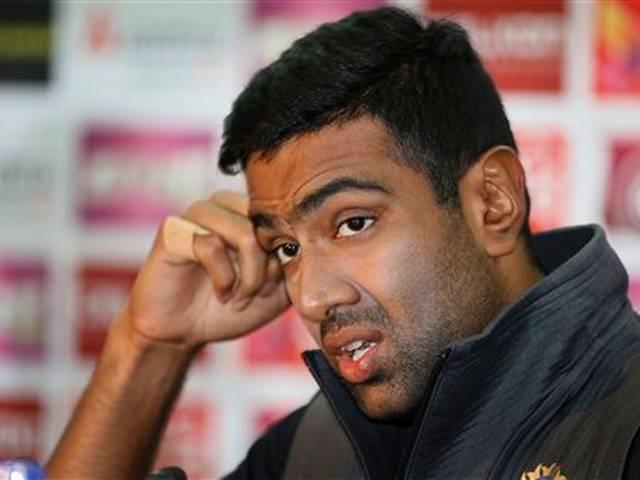 टीम धोनी के साथ, ड्रेसिंग रूम का माहौल पहले जैसा: अश्विन ashwin statement on team postion
