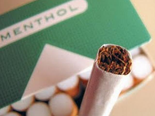 एक करोड़ रुपये की सिगरेटें ले जा रही नौका जब्त ship carrying 1 crore cigarettes seized