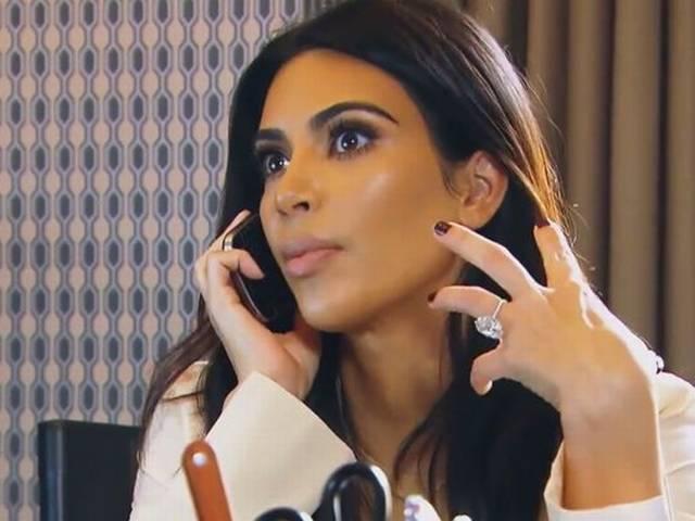 जब विमान में किम हुईं नस्लीय भेदभाव का शिकार Kim Kardashian_