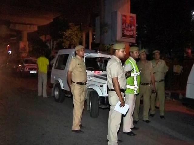 दिल्ली के जनकपुरी में युवक की गोली मारकर हत्या delhi janakpuri murder