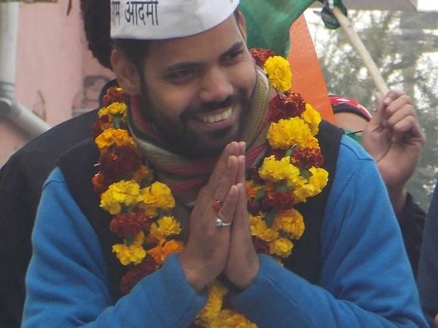 एबीपी न्यूज़ स्पेशलः इतने वेतन में ईमानदारी से कैसे होगा काम? aap_mla_