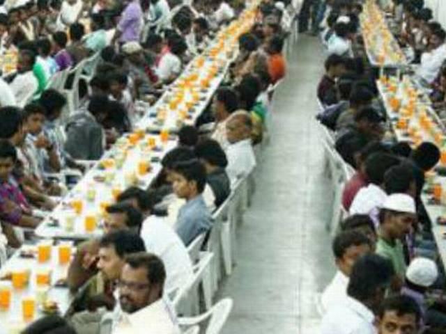 RSS ने पहली बार रखी इफ्तार पार्टी, मुस्लिम देशों के राजदूत हुए शामिल RSS_Iftar Party_Muslim Country_Dr Harshvardhan_