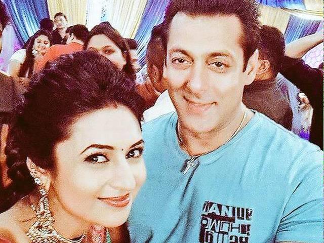 'ये है मोहब्बतें' में सलमान, इशिता और रमन की मस्ती Salman Khan_