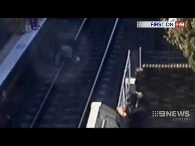 Viral Video: ये दादा जी नहीं 'सुपरहीरो' हैं... जानिए क्यों? superhero_indian_dada_saves_granddaughter_from_train_in_Australia