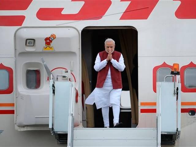 ब्रिक्स, एससीओ शिखर सम्मेलनों में हिस्सा लेने रूस पहुंचे पीएम मोदी PM Modi Russia BRICS Summit