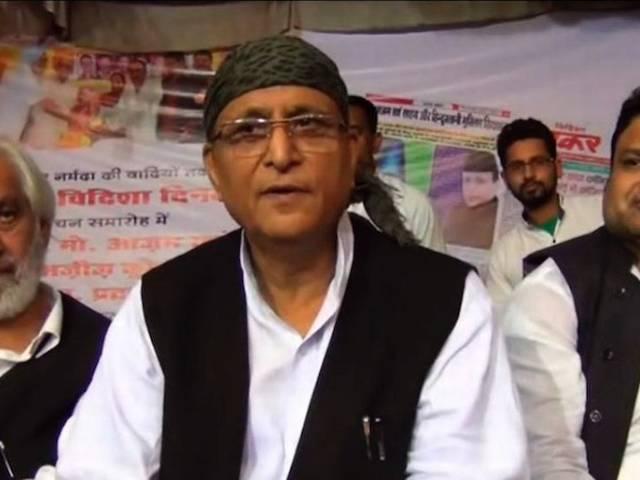 समाजवादी पार्टी ने दी अफसरों को हद में रहने की नसीहत samajwadi party advices officers