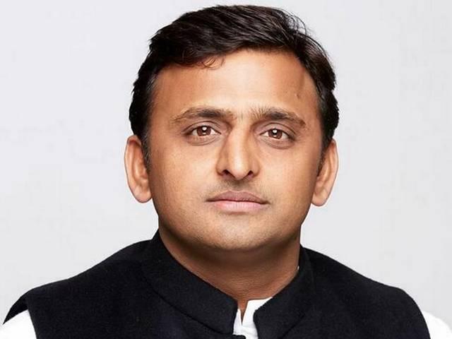 अखिलेश की इफ्तार पार्टी में अमर सिंह पहुंचे, आजम नदारद Akhilesh Yadav_