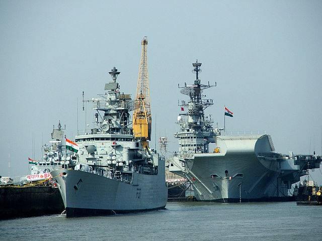 2027 तक नौसेना के बेड़े में 200 जहाज़ शामिल होंगे ! Navy_fleet_of_200_ships_will_make_war_with_India