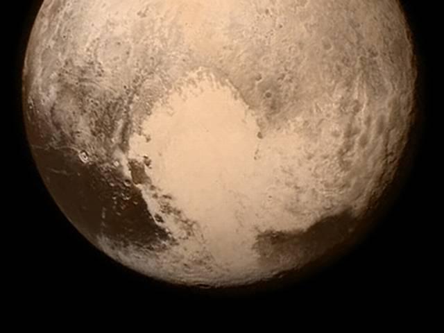 11,000 फीट उंचा है प्लूटो: नासा nasa