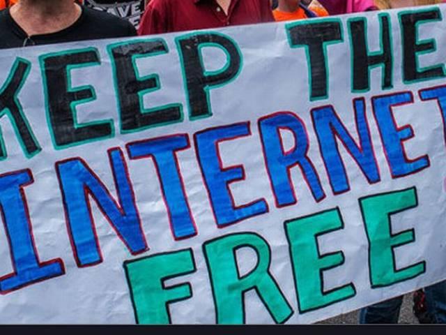 'लोगों की निजी बातें किसी को सुनने का अधिकार नहीं' to_stop_internet_voip_calls_is_wrong