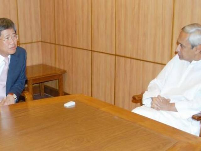 सरकारी देरी की वजह से रुक गया ओडिसा का ‘विकास’ posco_orissa_project_is_12_billion_dollars_shelving_cast