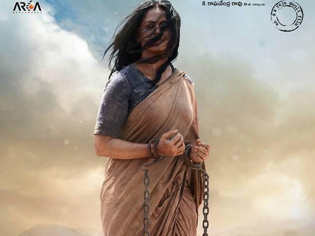 व्यक्ति विशेष: एफिल टॉवर से ऊंचा है बाहुबली में बना महल!