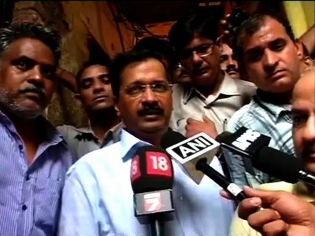 दिल्लीः मीनाक्षी की हत्या के बाद अब राजनीति शुरु delhi