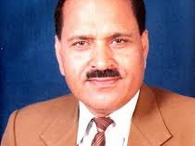वरिष्ठ नेता अब्दुल गनी वकील ने कांग्रेस छोड़ी Senior Leader in J-K Abdul Gani Vakil Quits Congress