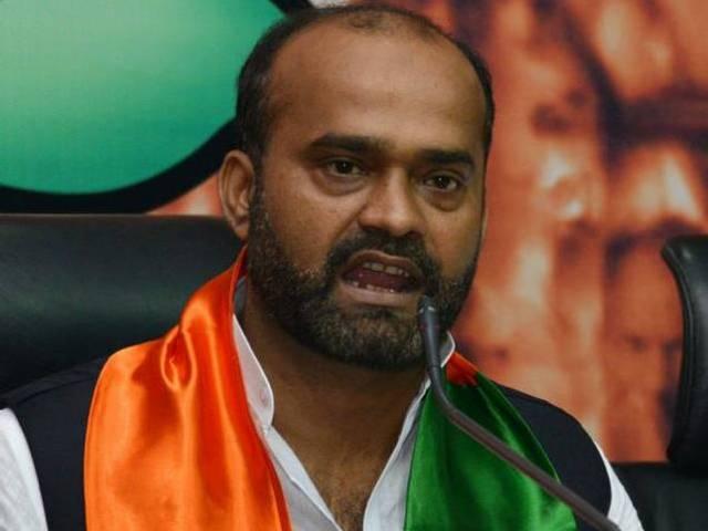 'आतंकी भटकल के फ्रेंड' साबिर अली BJP में फिर शामिल sabir ali joins BJP again