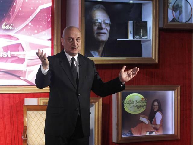पीएम मोदी का इंटरव्यू करना अब भी मेरा ख्वाब है: अनुपम Still i want to nterview Mr. PM Narendra Modi: Anupam Kher