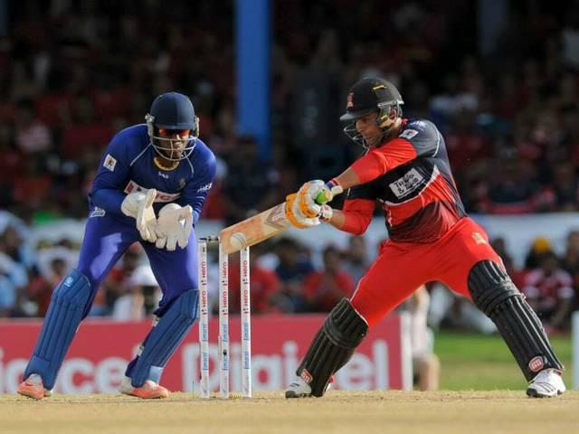 CHAMPS: CPL15 का खिताब जीत चैंपियन बनी शाहरूख की T&T CPL_T&T_Shahrukh Khan_Kamran Akmal_Dwayne Bravo_Winner_