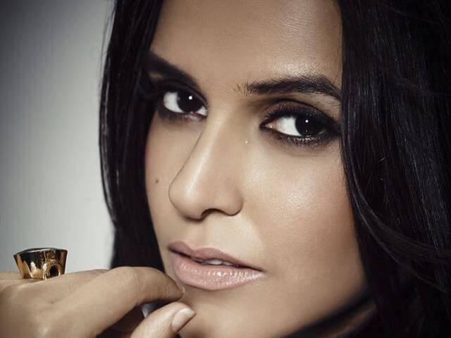 पीएम की ‘सेल्फी विद् डॉटर’ की आलोचना के बाद नेहा ने दी सफाई NEHA DHUPIYA