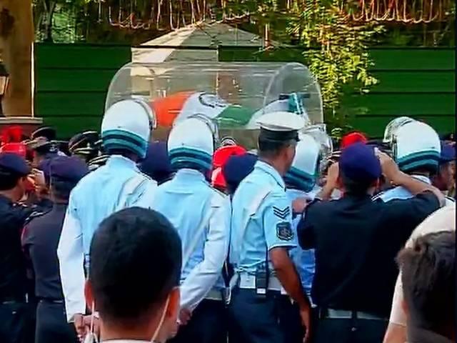 रामेश्वरम ले जाया गया डॉ कलाम का पार्थिव शरीर, कल होगा अंतिम संस्कार APJ Abdul Kalam_