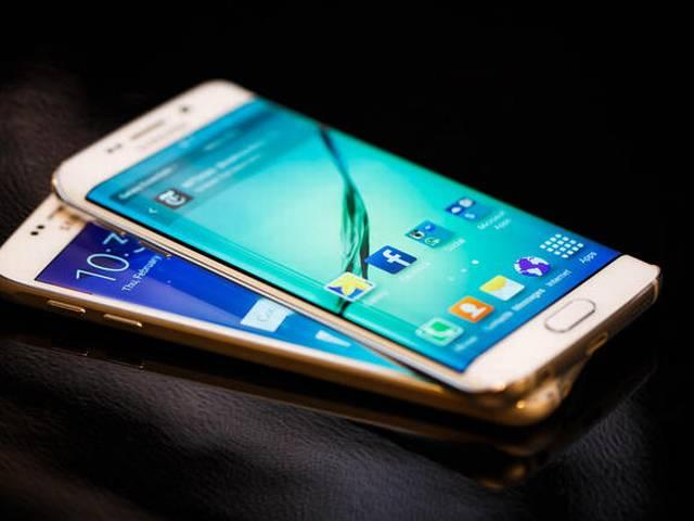 Samsung को बड़ा झटका, गैलेक्सी S6 की वजह से कंपनी को हुआ भारी नुकसान Samsung Galaxy S6 Price Drop Incoming After ‘Below Expectations’ Sales Numbers