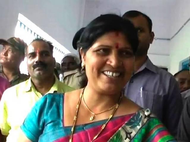 ये है झारखंड की शिक्षा मंत्री का सामान्य ज्ञान! neera yadav