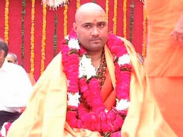 SPECIAL REPORT: कैसे बनते हैं महामंडलेश्वर? mahamandleshwar
