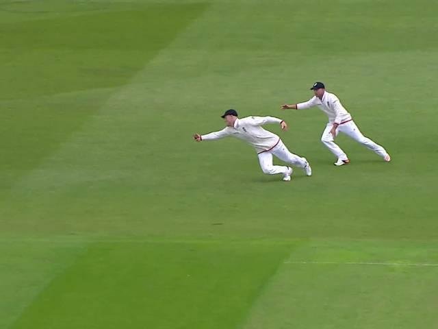 स्टोक्स का कैच देख ब्रॉड भी हुए दंग! Ben Stokes takes sensational Ashes catch to remove Adam Voges
