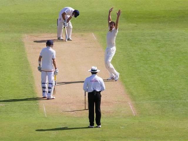ASHES: ब्रॉड के कहर के बाद रूट का शतक, विशाल बढ़त की ओर इंग्लैंड ashes 4th test