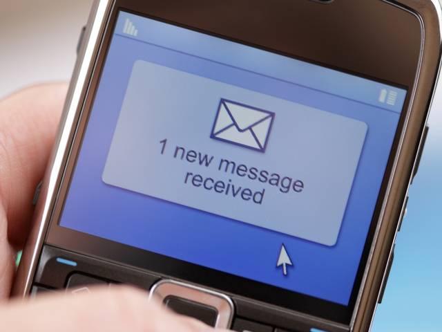 अब एक SMS से ही बंद हो जाएगी इंटरनेट सर्विस Now get mobile data deactivated by a call or SMS to 1925