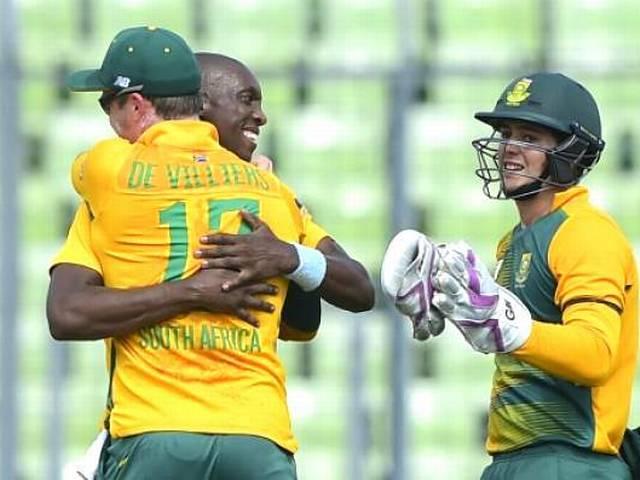 ''मैं आईपीएल में खेलने के लिये पैसा देने को तैयार हूं'' IPL_South Africa Cricket Team_Eddie Leie