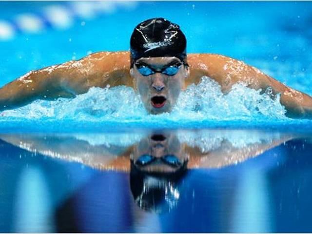 फ्लेप्स ने 100 मीटर बटरफ्लाई जीतकर प्रतिद्वंद्वी ली क्लोस को दिया जवाब Michael Phelps