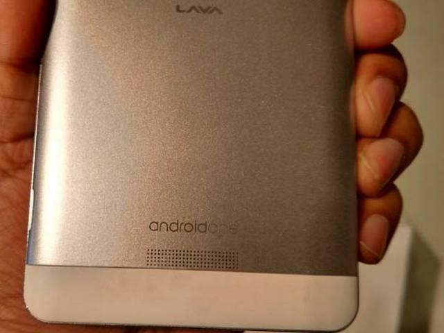 नए गूगल स्मार्टफोन एंड्रॉयड वन की कीमत होगी 4000 रुपये! Google’s new plans for Android One Rs 4,000 smartphone in India