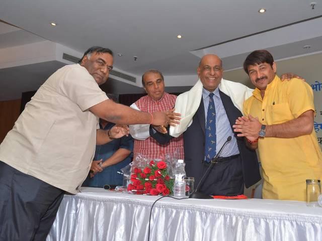 भोजपुरी को संविधान की आठवीं अनुसूची में शामिल करने की उठी मांग Bhojpuri Samaj Delhi_welcome_mauritius_mauritius high commissioner